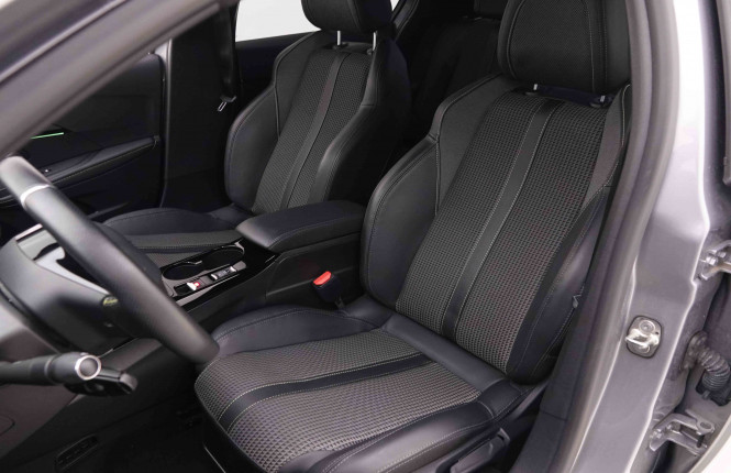 PEUGEOT_PEUGEOT_E_208_2550757_6.jpg