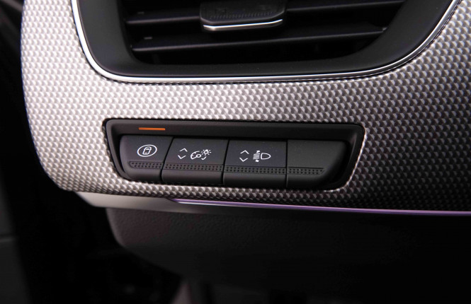 RENAULT_RENAULT_ARKANA_2548437_9.jpg