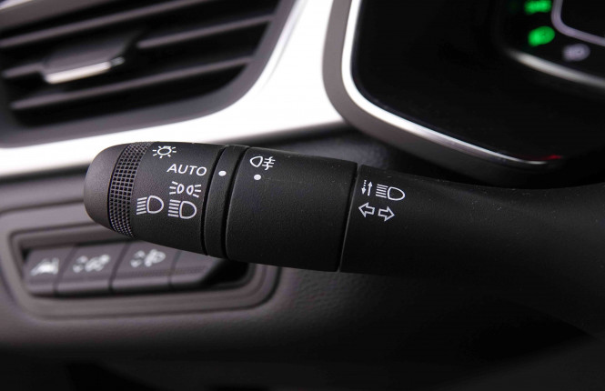 RENAULT_RENAULT_CAPTUR_2548350_16.jpg