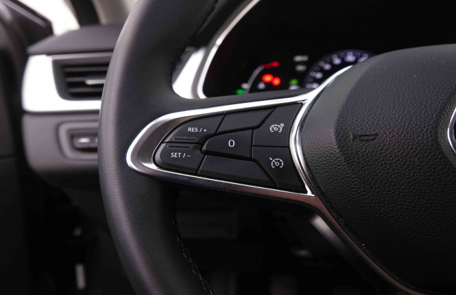 RENAULT_RENAULT_CAPTUR_2548350_18.jpg