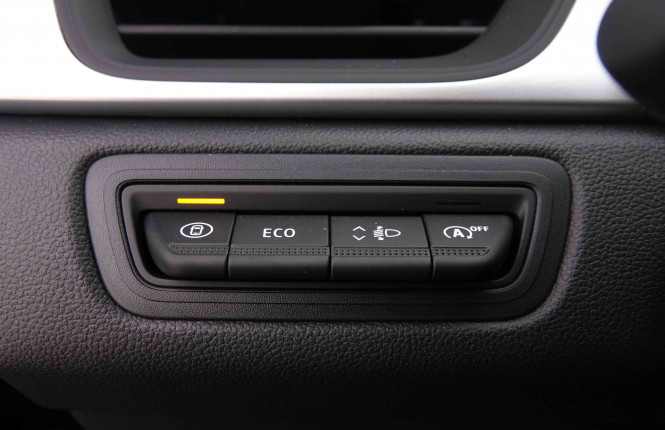 RENAULT_RENAULT_CAPTUR_2550847_8.jpg RENAULT_RENAULT_CAPTUR_2550847_8.jpg