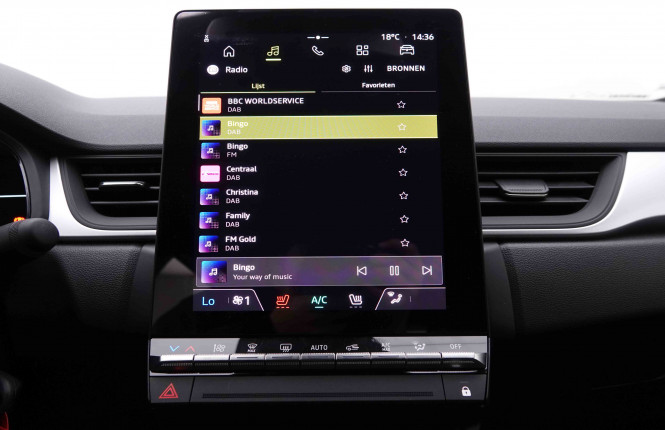 RENAULT_RENAULT_CAPTUR_2550851_12.jpg RENAULT_RENAULT_CAPTUR_2550851_12.jpg