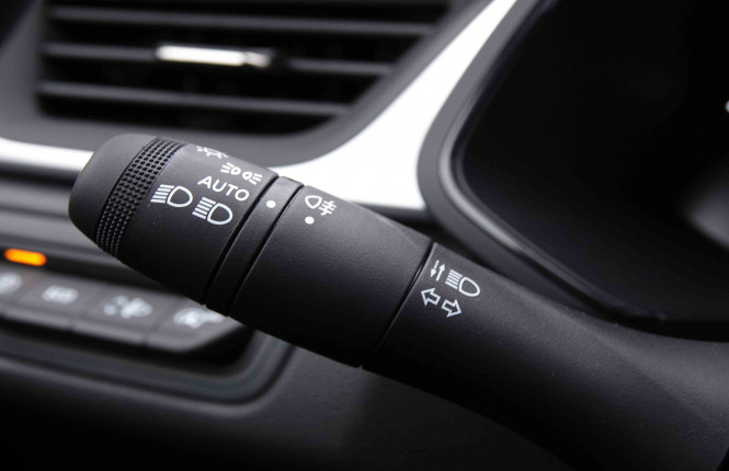 RENAULT_RENAULT_CAPTUR_2550851_15.jpg RENAULT_RENAULT_CAPTUR_2550851_15.jpg