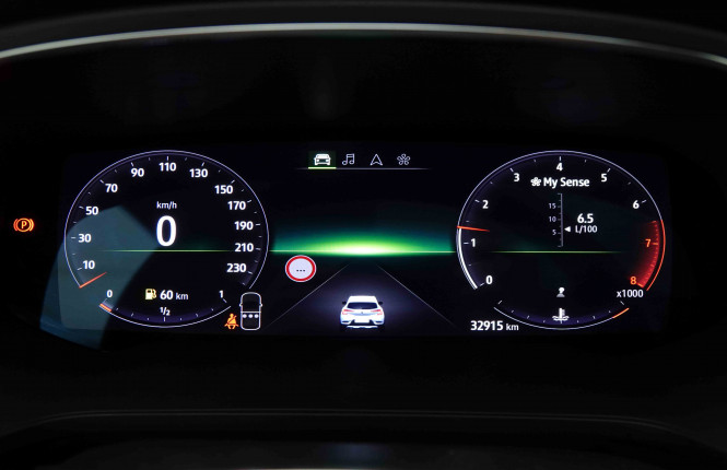RENAULT_RENAULT_CAPTUR_2654297_13.jpg