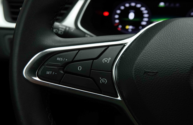 RENAULT_RENAULT_CAPTUR_2654297_17.jpg