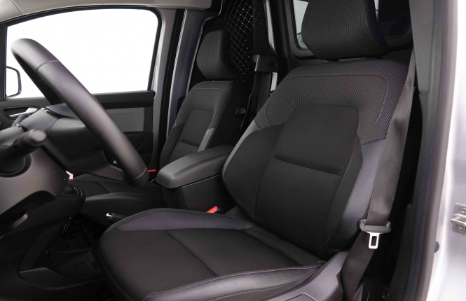 RENAULT_RENAULT_KANGOO_2548875_7.jpg