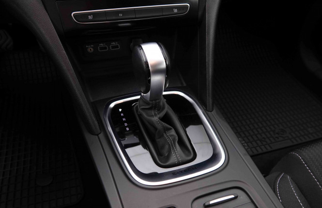 RENAULT_RENAULT_MEGANE_2547497_14.jpg