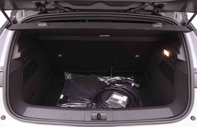 RENAULT_RENAULT_MEGANE_2548396_5.jpg