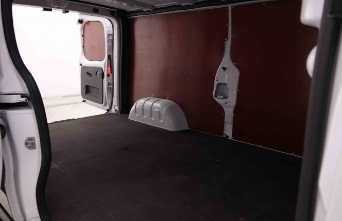 RENAULT_RENAULT_TRAFIC_2549079_34.jpg