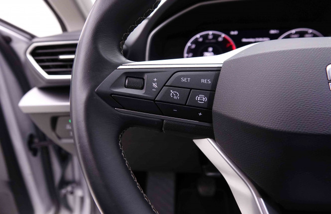 SEAT_SEAT_LEON_2547764_15.jpg