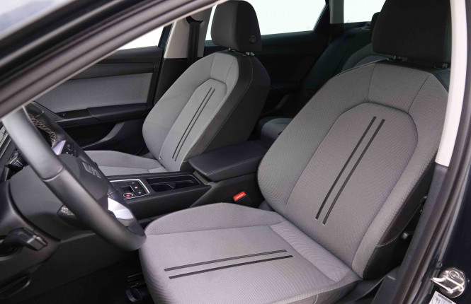 SEAT_SEAT_LEON_2548676_6.jpg