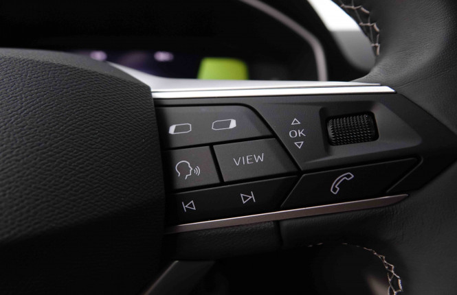 SEAT_SEAT_LEON_2548710_21.jpg