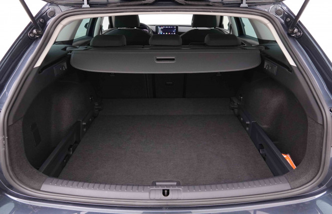 SEAT_SEAT_LEON_2548710_5.jpg