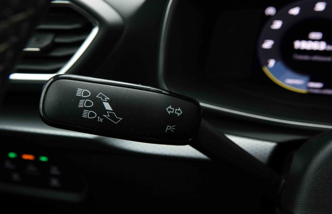 SEAT_SEAT_LEON_2654442_14.jpg