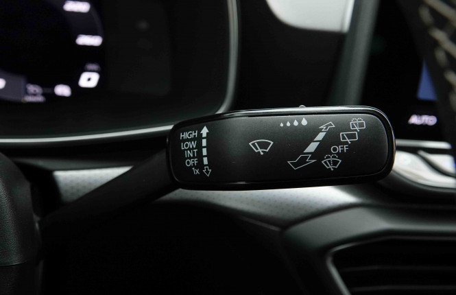 SEAT_SEAT_LEON_2654442_15.jpg