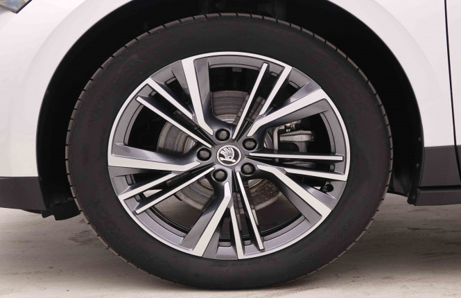 SKODA_SKODA_ENYAQ_2548007_23.jpg