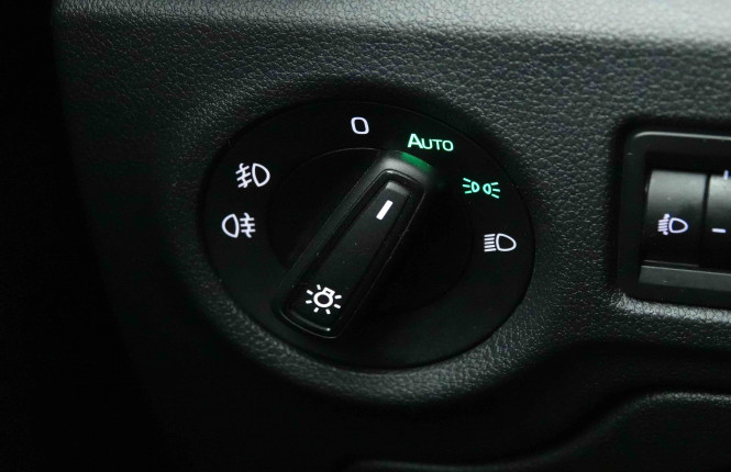 SKODA_SKODA_FABIA_2653233_18.jpg