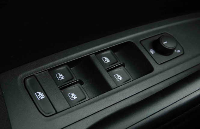 SKODA_SKODA_FABIA_2653236_19.jpg