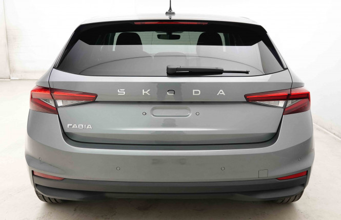 SKODA_SKODA_FABIA_2653237_27.jpg