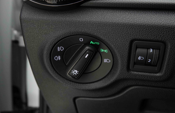 SKODA_SKODA_FABIA_2654329_18.jpg