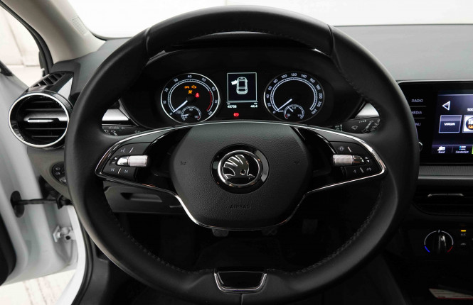 SKODA_SKODA_FABIA_2654329_8.jpg