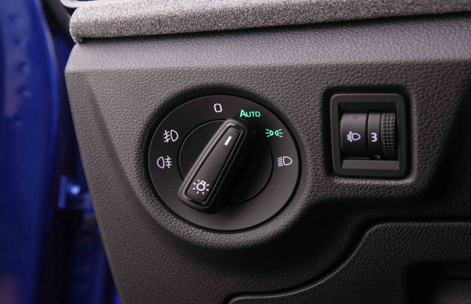 SKODA_SKODA_KAMIQ_2548435_8.jpg