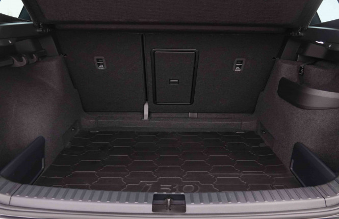 SKODA_SKODA_KAROQ_2551659_5.jpg SKODA_SKODA_KAROQ_2551659_5.jpg