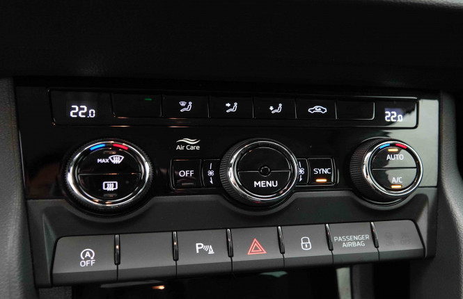 SKODA_SKODA_KAROQ_2653511_12.jpg