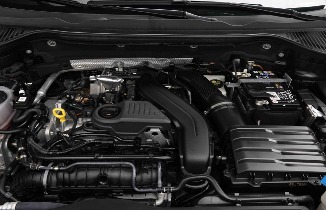 SKODA_SKODA_KAROQ_2653511_21.jpg