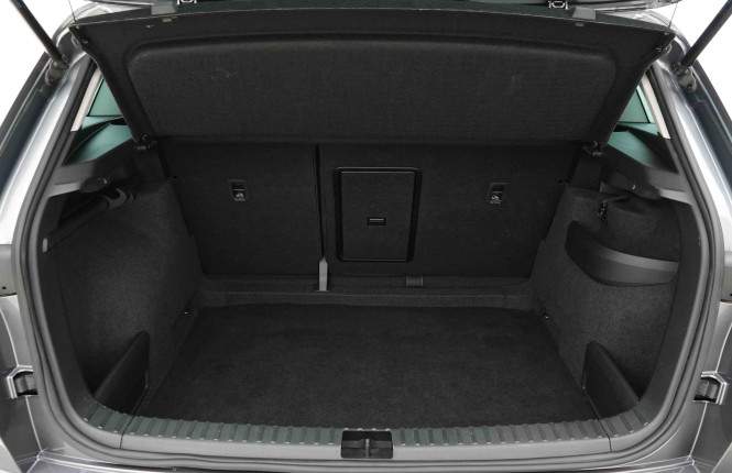 SKODA_SKODA_KAROQ_2653511_5.jpg