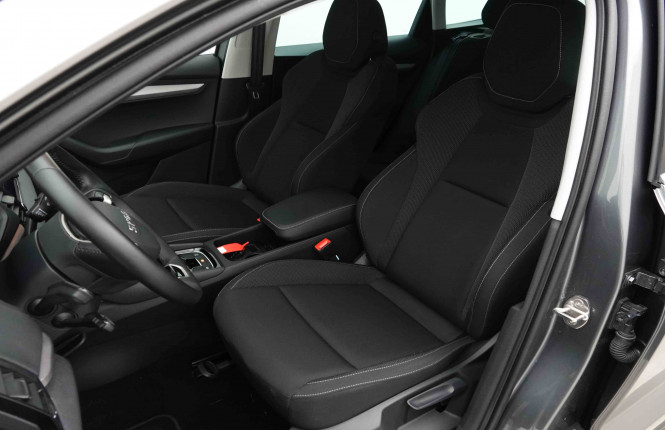 SKODA_SKODA_KAROQ_2653511_6.jpg