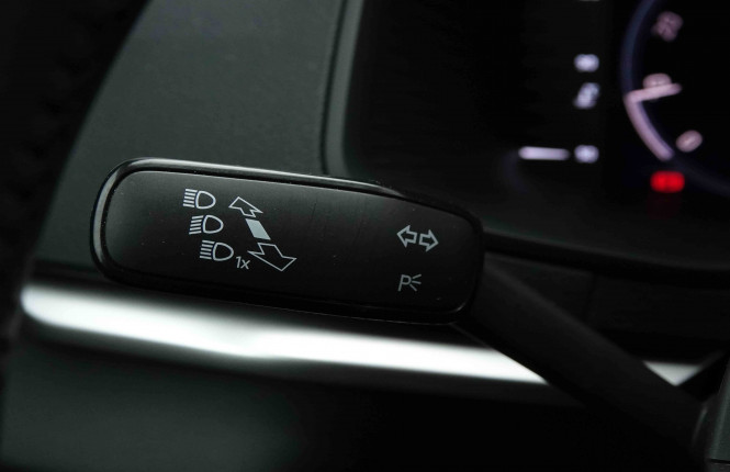 SKODA_SKODA_KAROQ_2653512_14.jpg SKODA_SKODA_KAROQ_2653512_14.jpg
