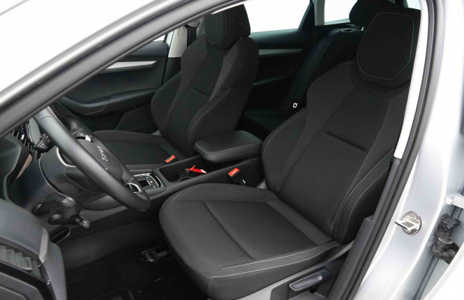 SKODA_SKODA_KAROQ_2653512_6.jpg SKODA_SKODA_KAROQ_2653512_6.jpg