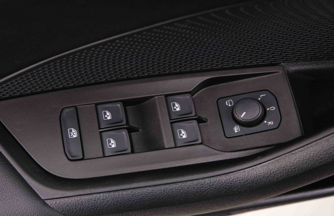SKODA_SKODA_OCTAVIA_2548184_19.jpg