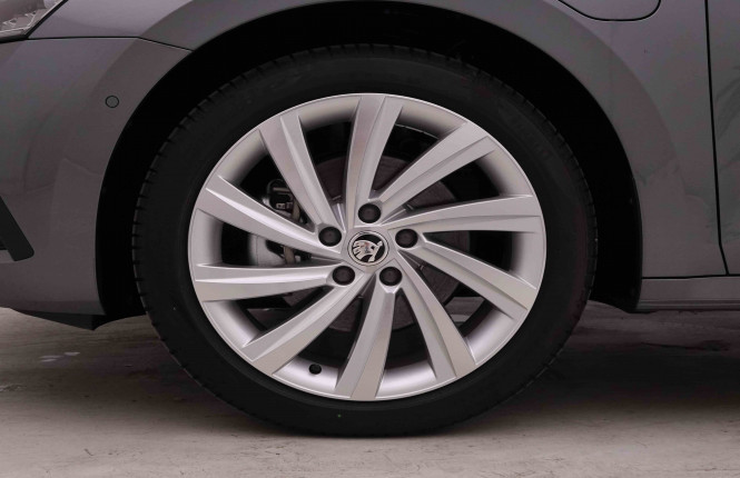 SKODA_SKODA_OCTAVIA_2549350_19.jpg