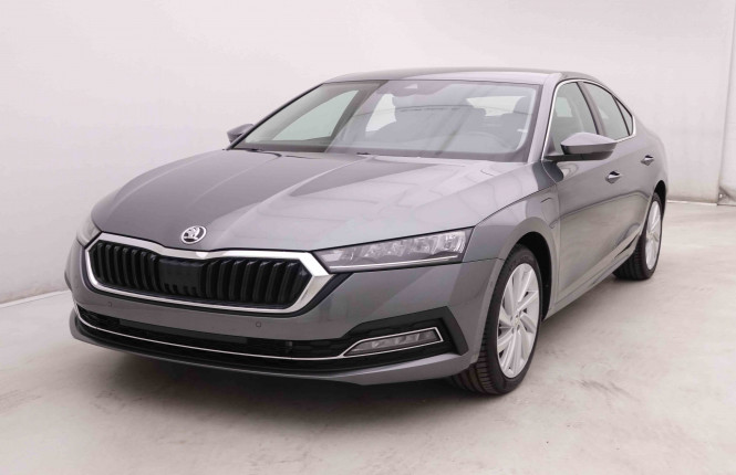 SKODA_SKODA_OCTAVIA_2549350_22.jpg