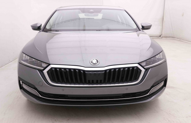 SKODA_SKODA_OCTAVIA_2549350_23.jpg