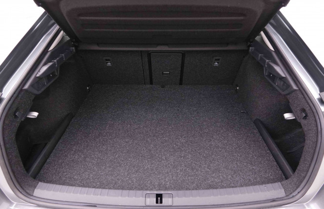 SKODA_SKODA_OCTAVIA_2549350_5.jpg