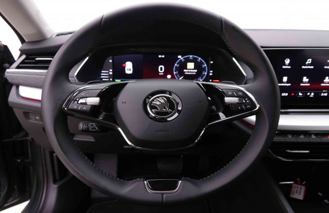 SKODA_SKODA_OCTAVIA_2549350_8.jpg