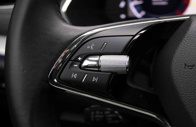 SKODA_SKODA_OCTAVIA_2551221_21.jpg SKODA_SKODA_OCTAVIA_2551221_21.jpg