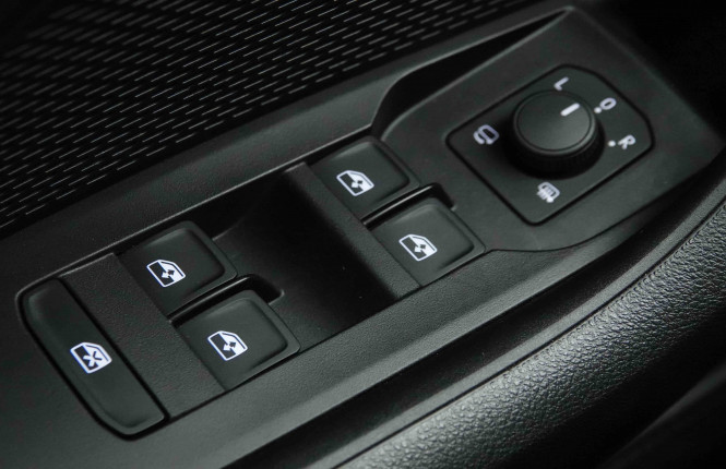 SKODA_SKODA_OCTAVIA_2653760_21.jpg