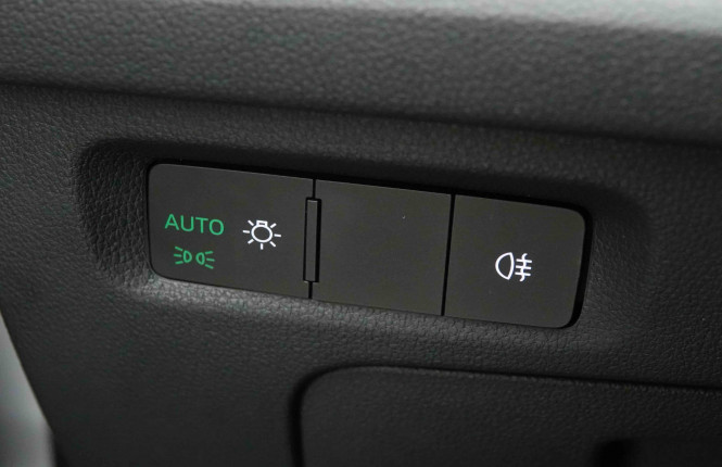 SKODA_SKODA_OCTAVIA_2653760_22.jpg