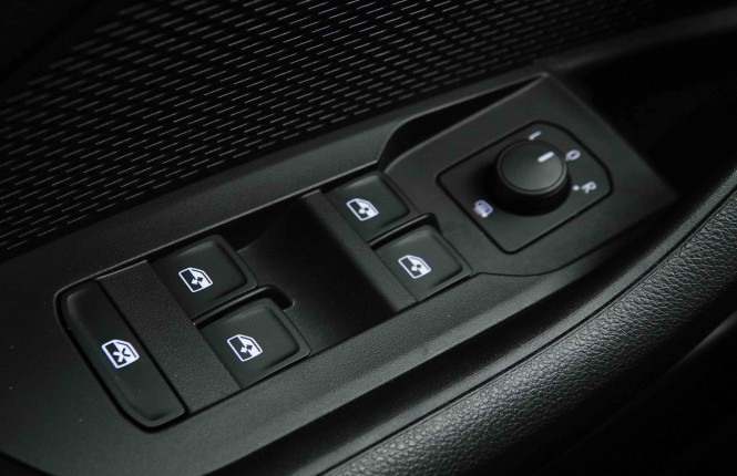SKODA_SKODA_OCTAVIA_2653995_17.jpg