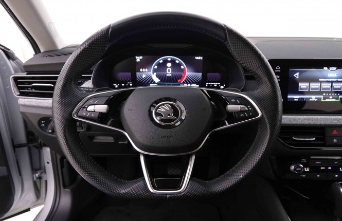 SKODA_SKODA_SCALA_2446480_9.jpg