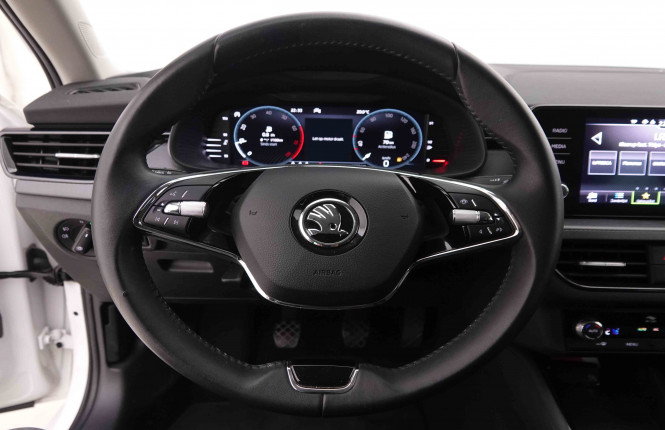 SKODA_SKODA_SCALA_2550525_9.jpg