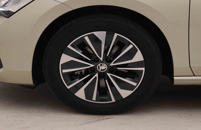 SKODA_SKODA_SUPERB_2550855_46.jpg SKODA_SKODA_SUPERB_2550855_46.jpg