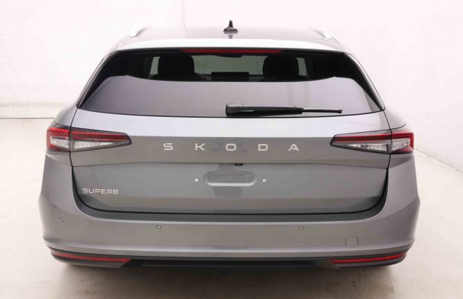 SKODA_SKODA_SUPERB_2551379_28.jpg SKODA_SKODA_SUPERB_2551379_28.jpg