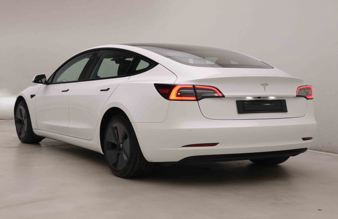 TESLA_TESLA_MODEL 3_2549436_27.jpg
