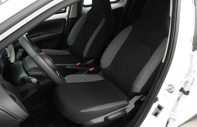 TOYOTA_TOYOTA_AYGO X_2654303_6.jpg