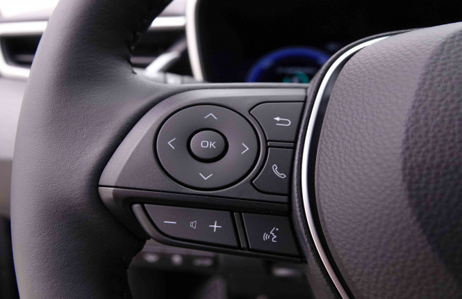 TOYOTA_TOYOTA_COROLLA_2549077_18.jpg
